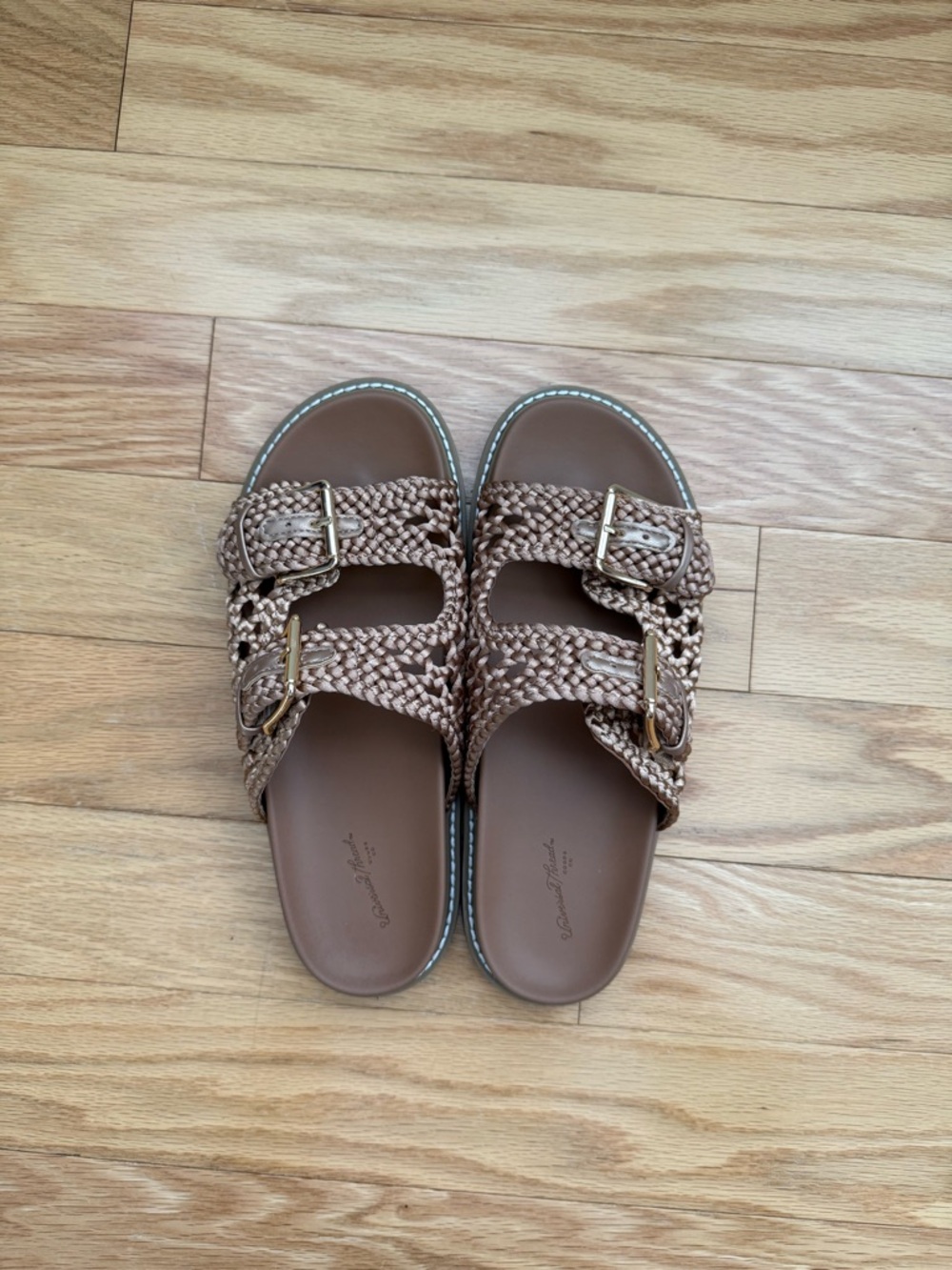 Universal Thread Sandals - Picture 6 of 12